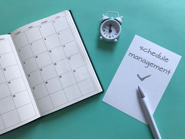 外壁塗装にふさわしくない月は工事ができない？